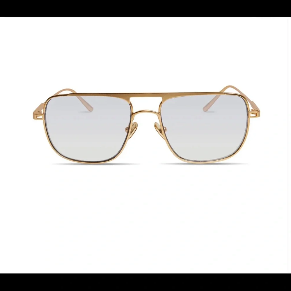 Men's Gold Metal Aviator Sunglasses with Gradient Lenses